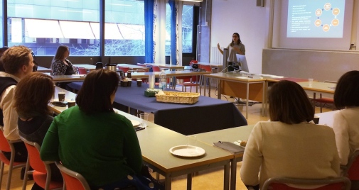 Laura Aguiar speaking at the Alumni event at JMK on March 17, 2017. Photo: Birgitta Fiedler